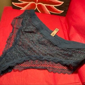 VS Navy Blue Lace Panties - Large